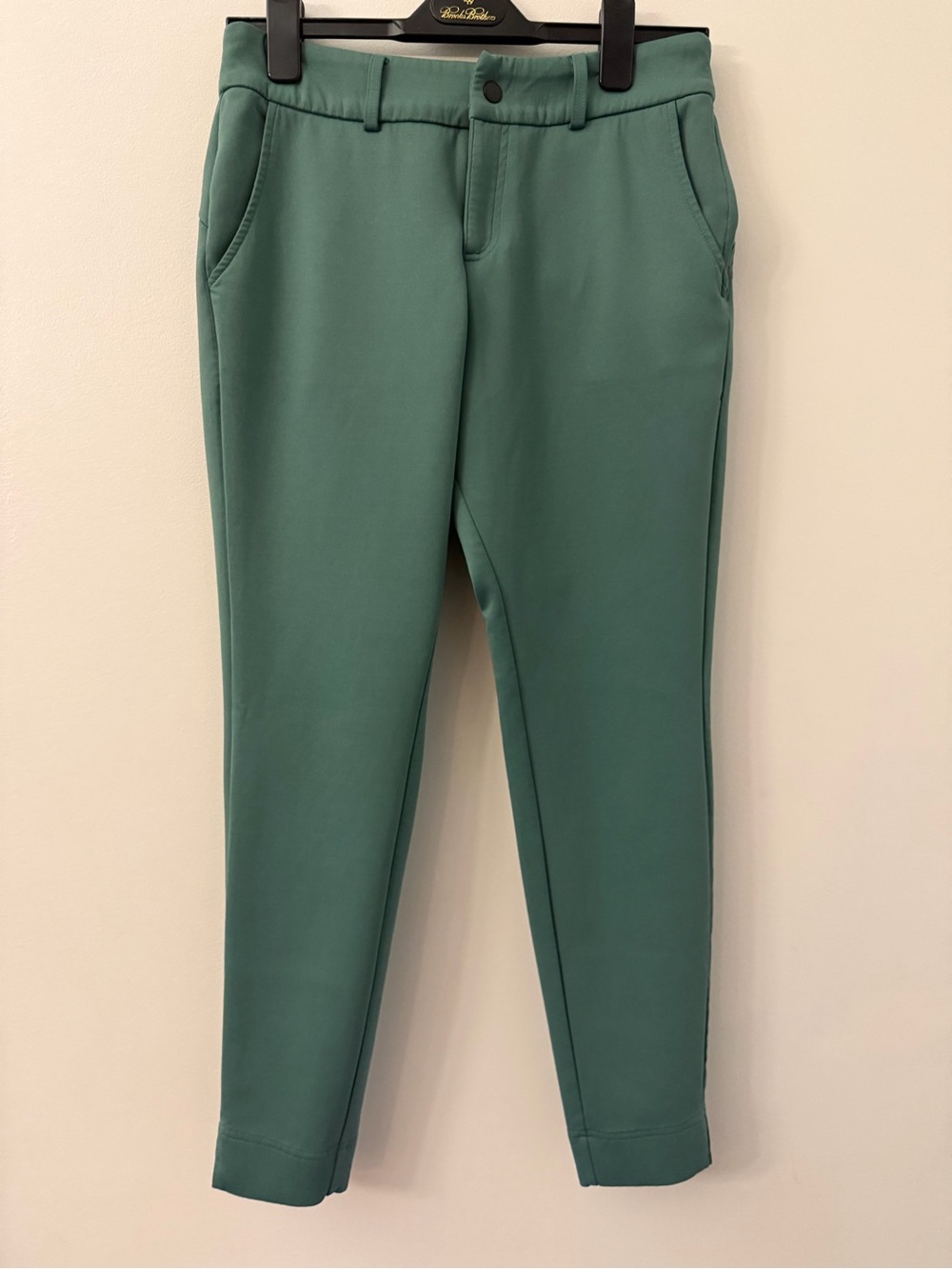 Abendroth Golf Peggy Pant Professional Jogger in green, Size 4, like new